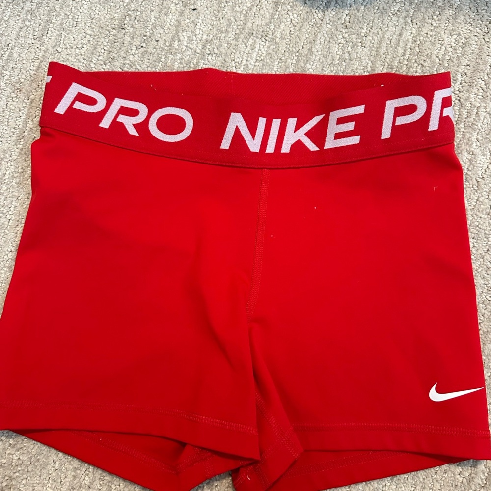 Nike pros SOLD